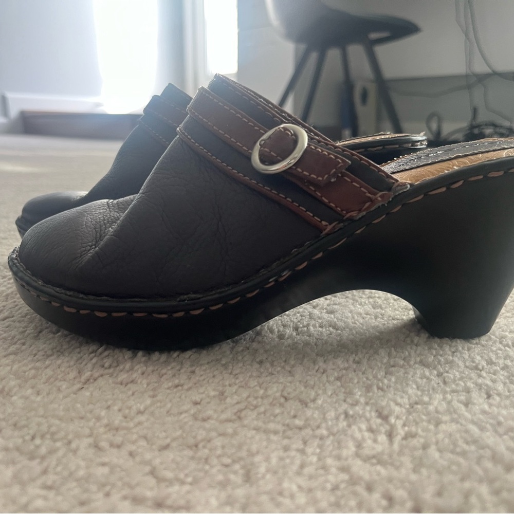 Cherokee Black and Brown Mules